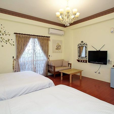 Rose Rider Guesthouse Taitung Екстер'єр фото